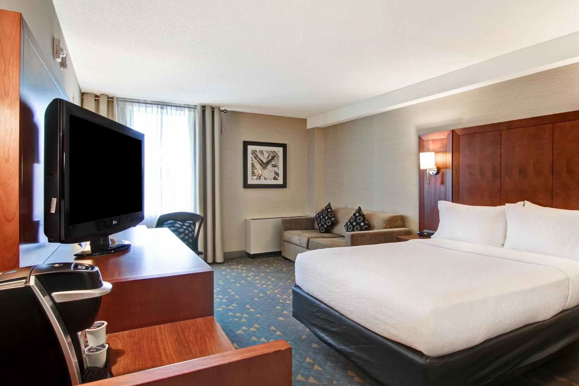 Holiday Inn Oakville Centre By Ihg Ngoại thất bức ảnh
